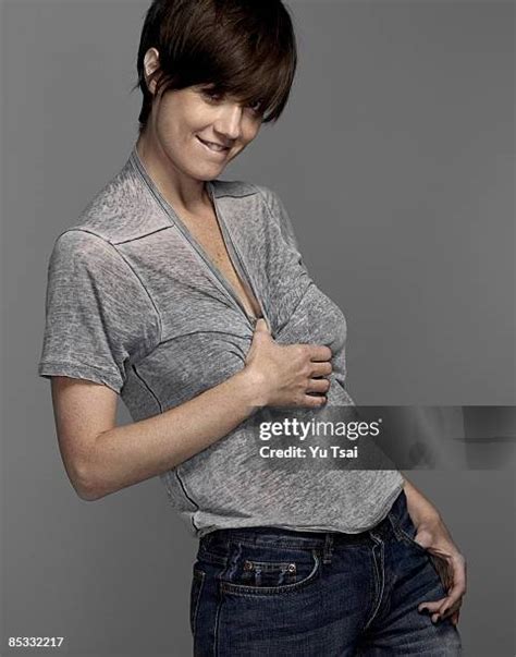 318 Zoe Mclellan Actress Stock Photos & High